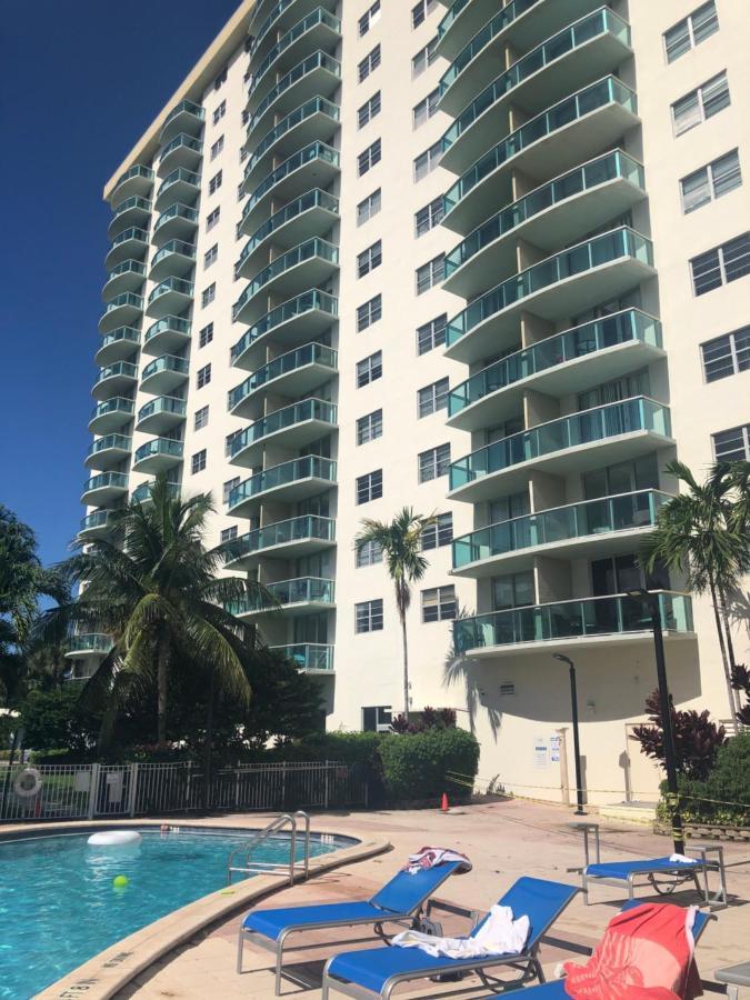 The Blue Island Appartement Miami Beach Buitenkant foto